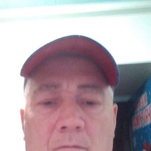 Meet your Posher, Chuck